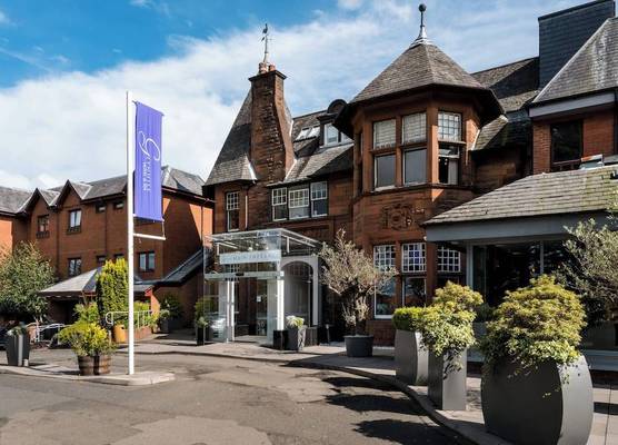 Glynhill Hotel & Spa near Glasgow Airport 1