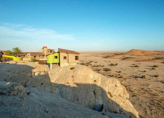 Desert Breeze Lodge 1