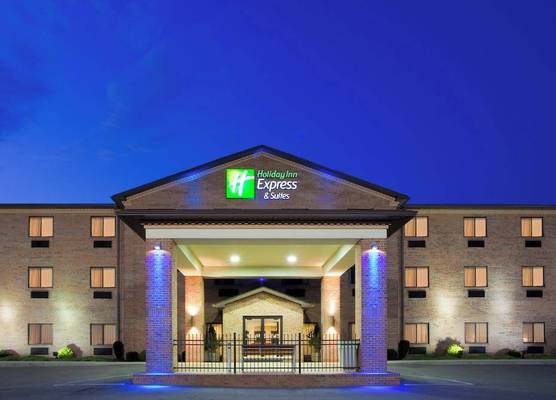 Holiday Inn Express & Suites ELKINS by IHG 1