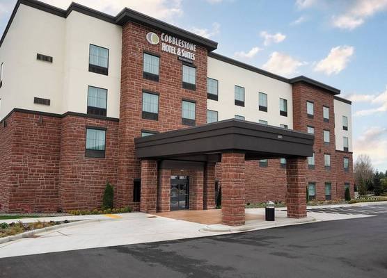 Cobblestone Hotel & Suites - Lynden 1
