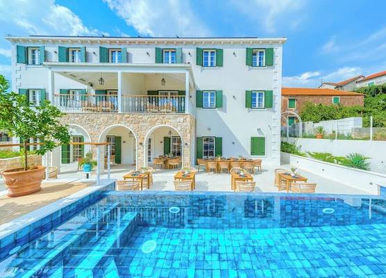 Hotel Brattia, Adults Only 1