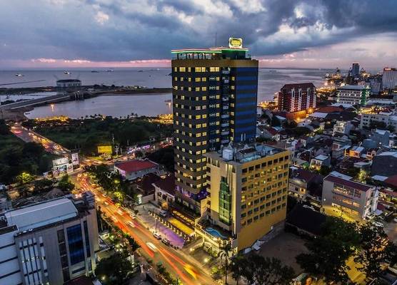 Arthama Hotels Losari Makassar 1