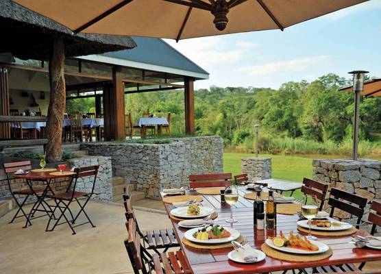 Hippo Hollow Country Estate 1