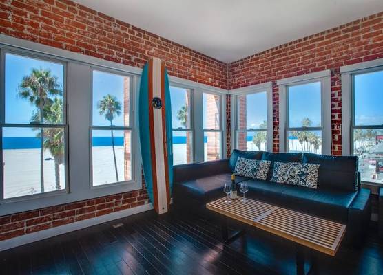 Venice Breeze Suites 1