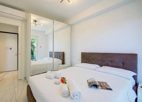 Beachy Vibes- 900m From the Beach 1