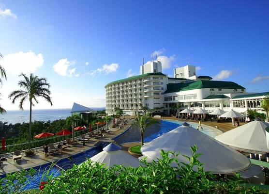 Okinawa Kariyushi Beach Resort Ocean Spa 1