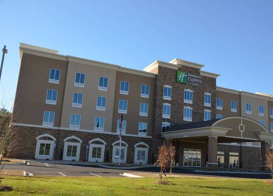 Holiday Inn Express & Suites ALBANY by IHG 1
