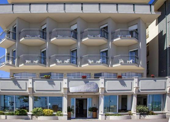Hotel Dei Cesari - Fronte Mare - Breakfast XXL fino alle 12 1
