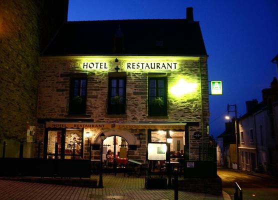 La Croix Verte - Le Relais des Moulins 1