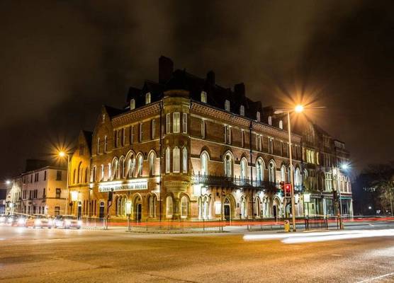 The Duke of Edinburgh Hotel & Bar 1
