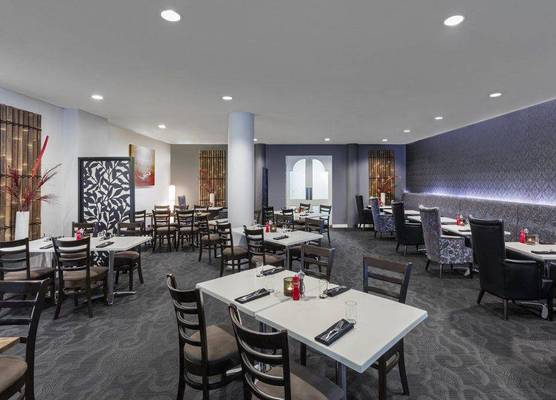 Rendezvous Hotel Perth Central 1