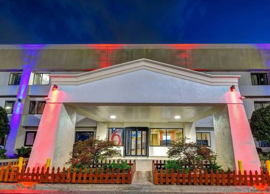 Motel 6-Norcross, GA 1