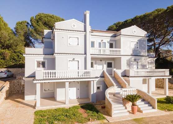 The Seven Islands Deluxe Apartments 1