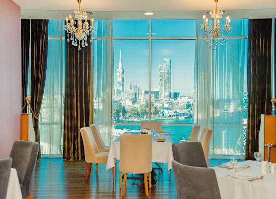 JRW Welmond Hotel 1