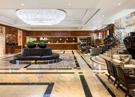 Radisson Blu Hotel, London Heathrow 1