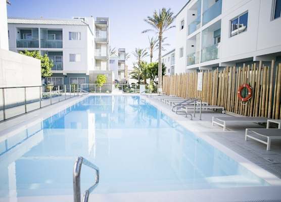 Bristol Sunset Beach - Holiday Apartments 1