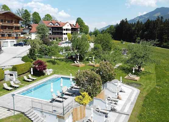 Hotel AlpenSchlössl 1