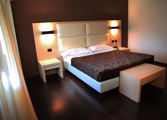 Hotel Sogni D'Oro Airport 1