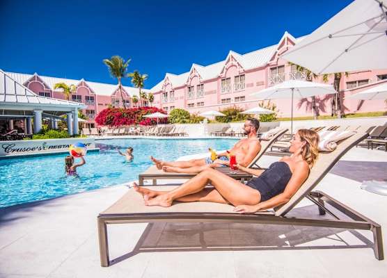 Comfort Suites Paradise Island 1