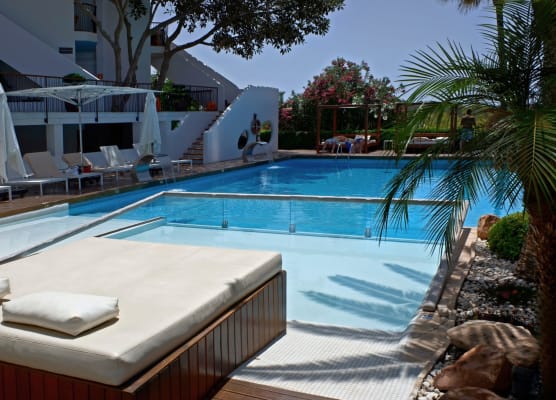 Apartamentos Castaví 1