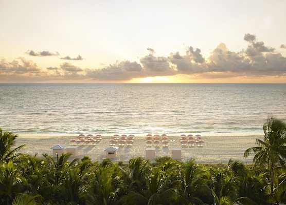 Grand Beach Hotel 1