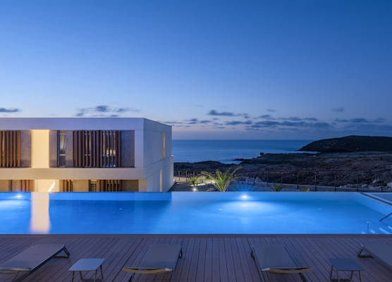 Kora Nivaria Beach 1