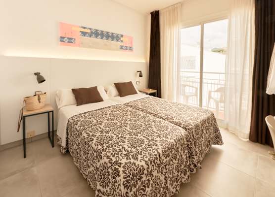 Hotel Miami Calella - El de siempre, como nunca 1