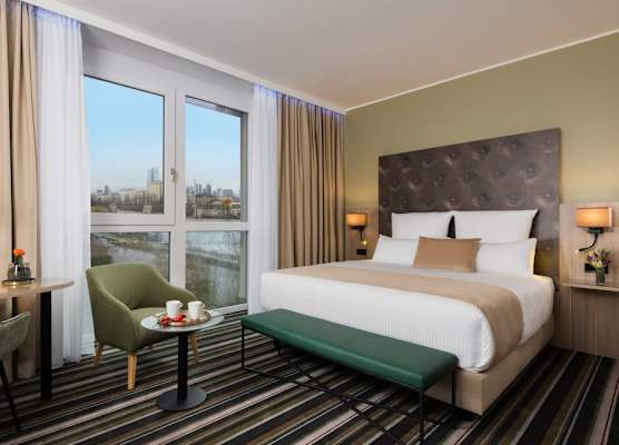 Leonardo Hotel Offenbach Frankfurt 1