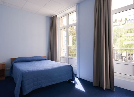 Hotel Le Petit Duquesne 1