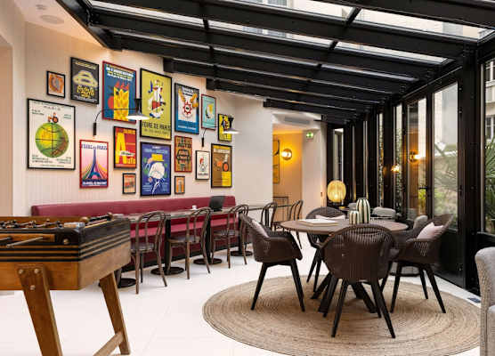 Hôtel Moderniste 1