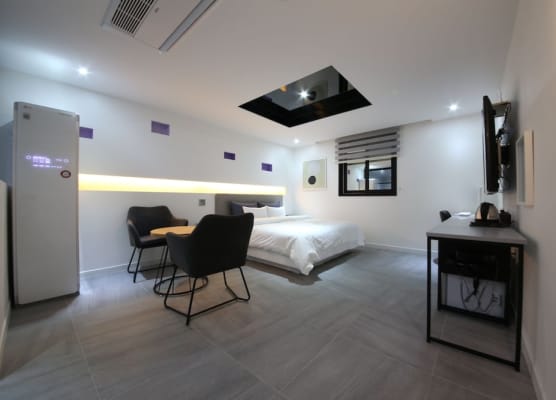 2Night Business Hotel 1