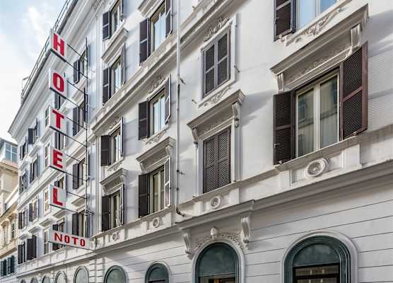 Raeli Hotel Noto 1