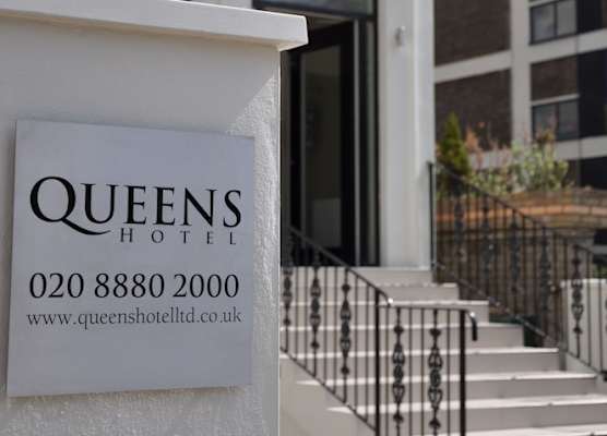 Queens Hotel 1