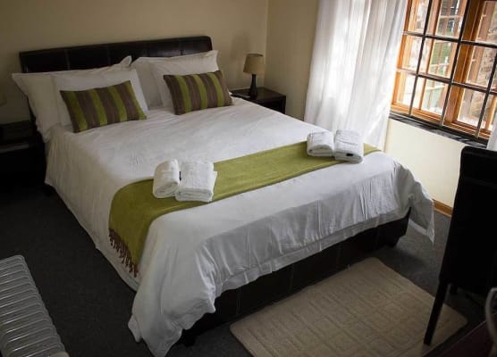 Ebony and Ivory Guesthouse 1