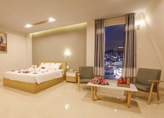Interstella Hotel 1