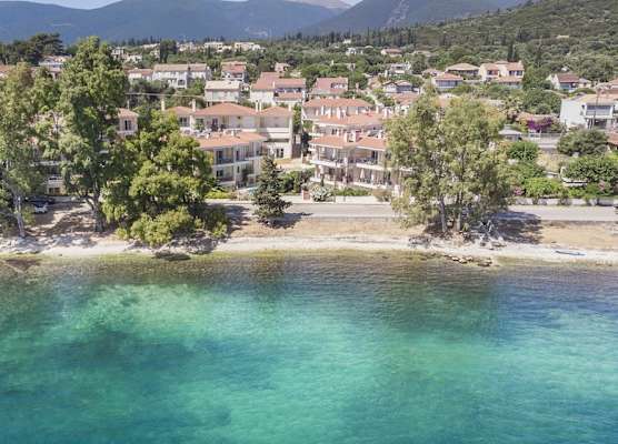 Meliti Waterfront Suites 1