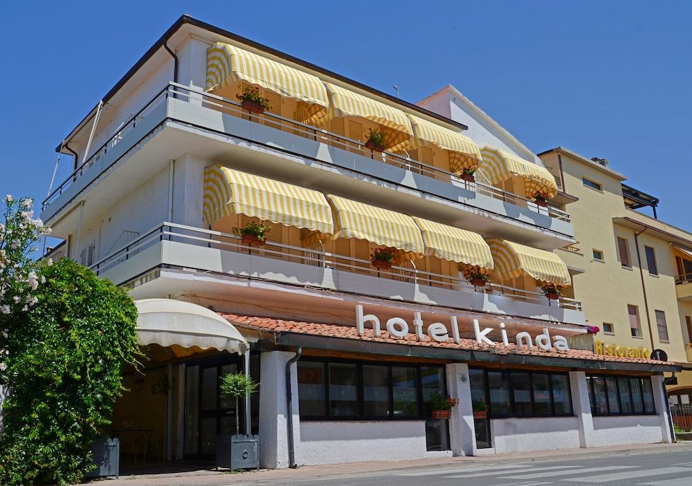 Marseille - Castiglione della Pescaia - Hotel Kinda - Castiglione della Pescaia