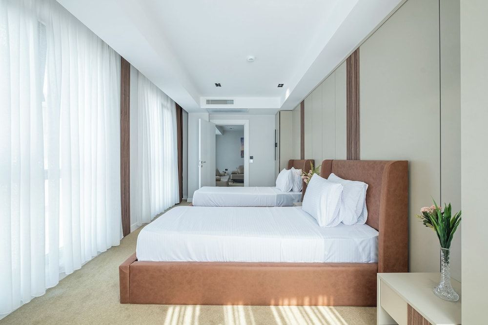 Paris - Bursa - Euphrates Hotel Bursa - Bursa