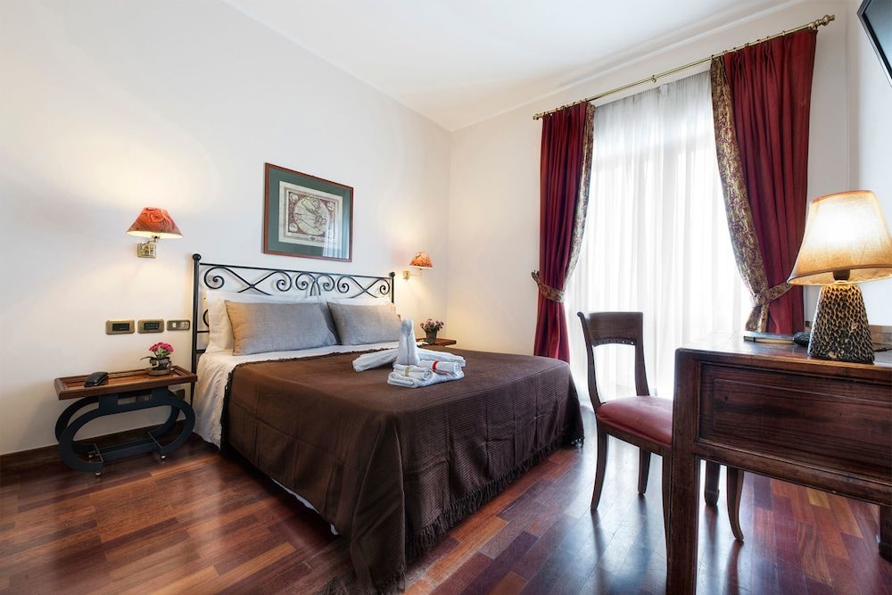 Rennes - Rome - Colony Hotel - Rome