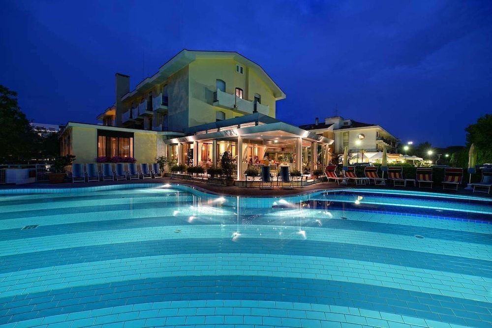Paris - Cavallino-Treporti - Junior Family Hotel - Cavallino-Treporti