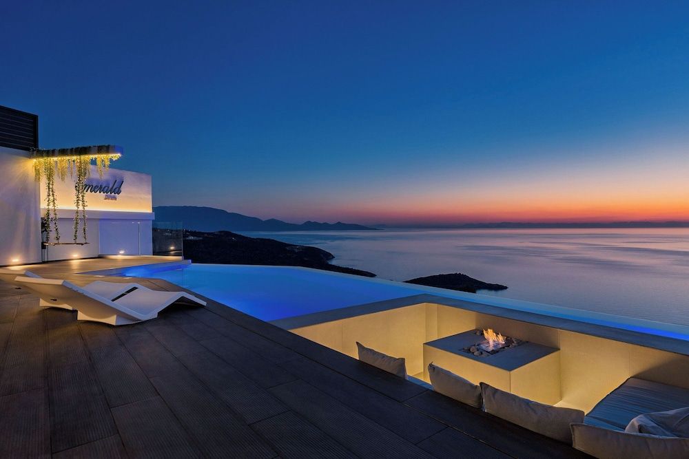 Lyon - Agios Nikolaos, Zante - Emerald Villas & Suites - The Finest Hotels Of The World - Agios Nikolaos, Zante