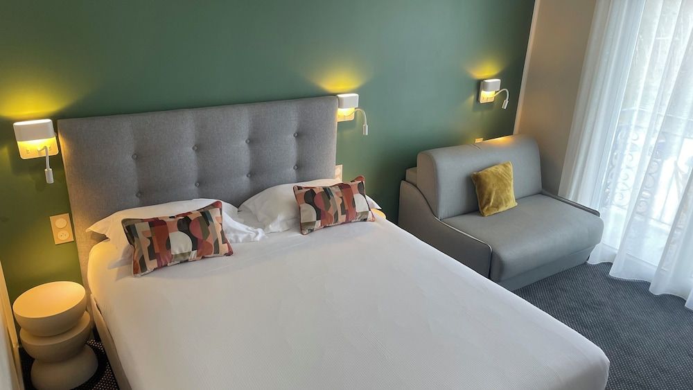 Paris - Bourg-en-Bresse - Cit'Hotel Logis De Brou, Bourg en Bresse RENOVE EN 2026 - Bourg-en-Bresse