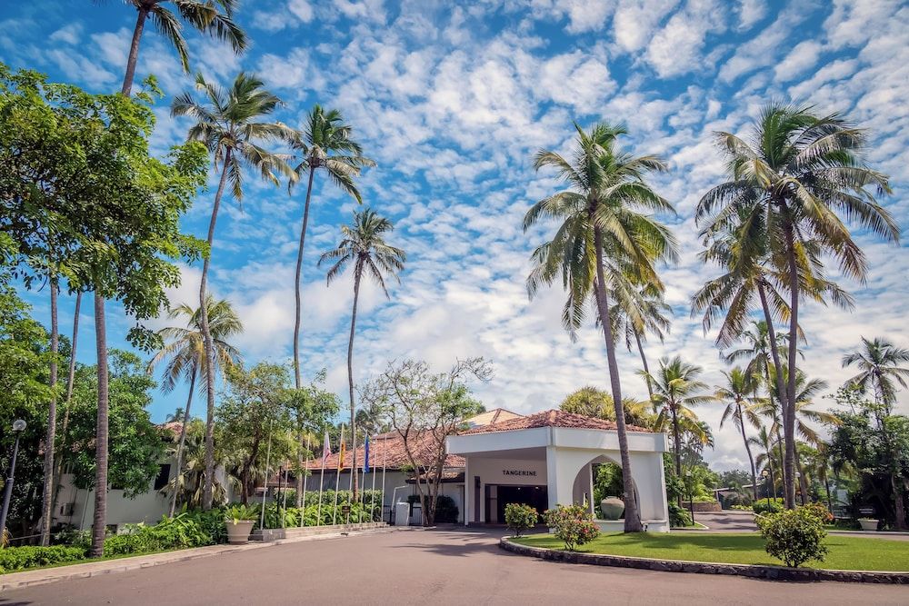 Paris - Kalutara - Tangerine Beach Hotel - Kalutara