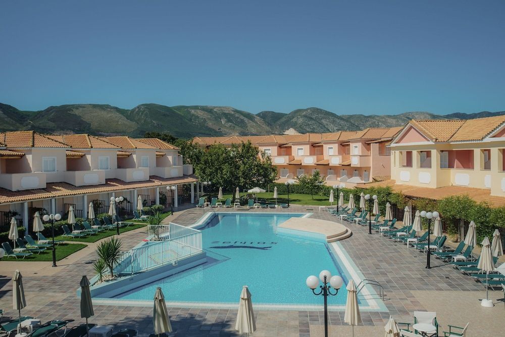 Lyon - Ville de Zante - Ecoresort Hotel Zefyros - Ville de Zante