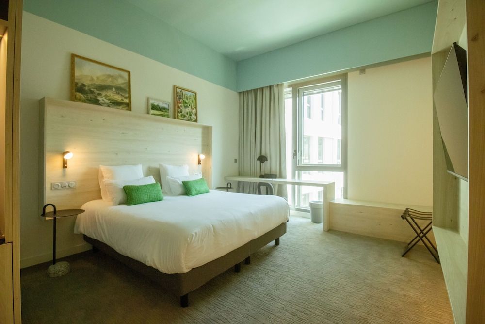 Paris - Grenoble - Ysotop Hôtel Grenoble - Grenoble