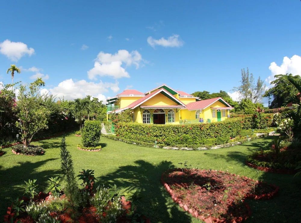 Paris - Runaway Bay - Villa Sonate - Runaway Bay