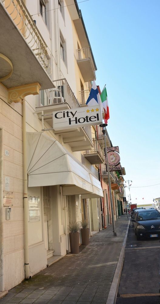 Paris - Viareggio - City Hotel - Viareggio