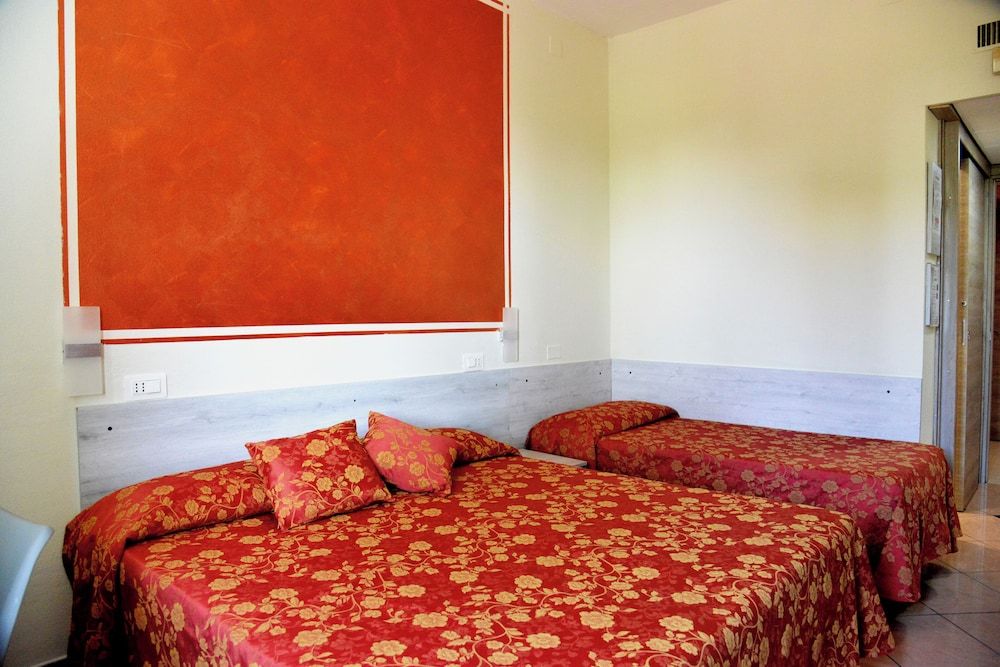 Bâle Mulhouse - Maremme, Italie - HOTEL IL PARCO - Free Parking & On-Site Dining -3- STAR SUPERIOR COMFORT - Maremme, Italie