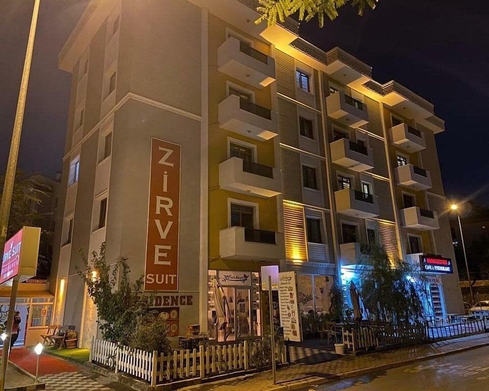 Paris - Kayseri - Zirve Suit Rezidans - Kayseri