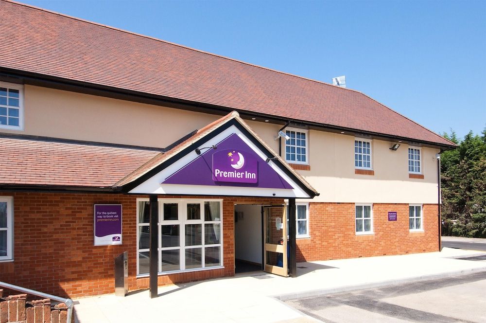 Lille - Slough - Premier Inn London Ruislip - Slough